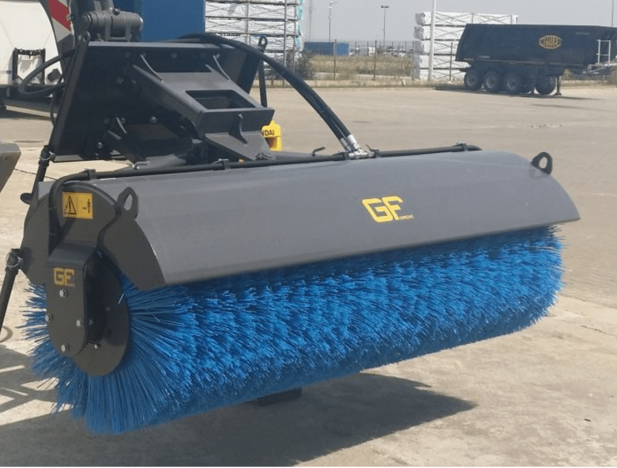 Angle Broom – SA